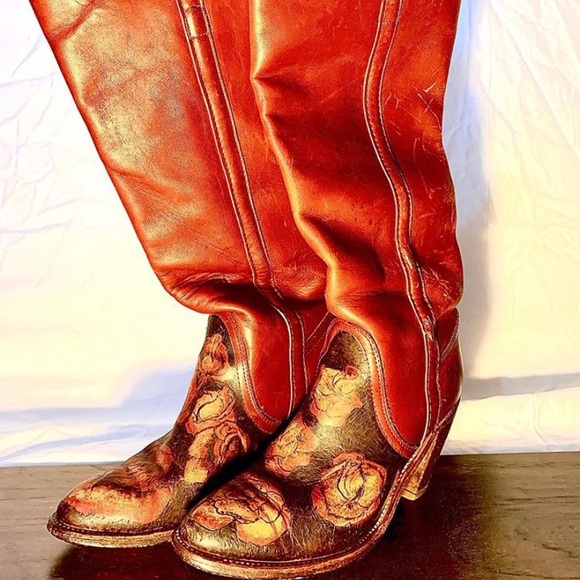 Vintage Fryes with Rose burn